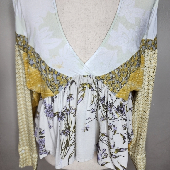 Free People Aloha‎ State Of Mind Patchwork Peplum Blouse Size Small - Picture 6 of 10